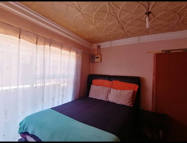 3 BEDROOM FREESTANDING SOLD IN JOUBERTON